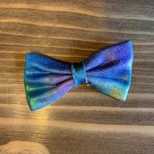 Multi colored hair bow